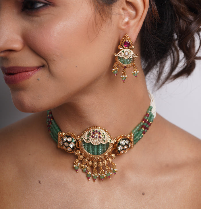 Rajwadi Meenakari Choker