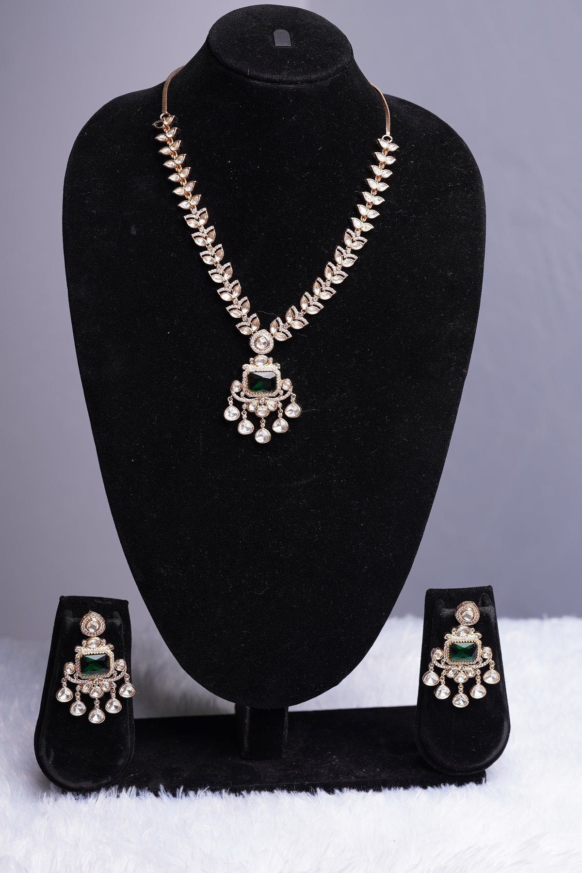 Ruby Kundan Pendant Set