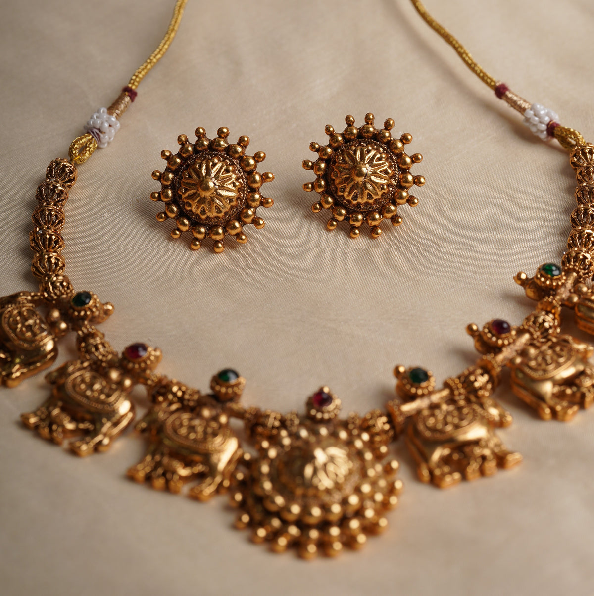 GaayVasru Necklace