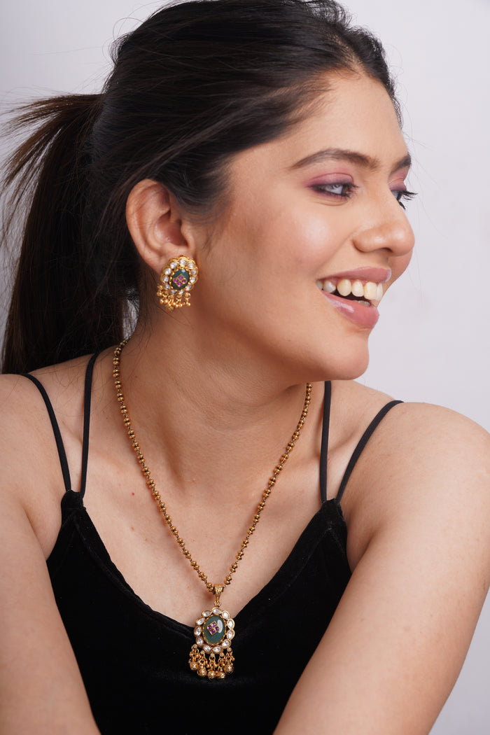 Mintgreen Kundan Pendant Set