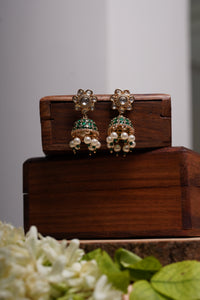 Kundan Green Jhumkas