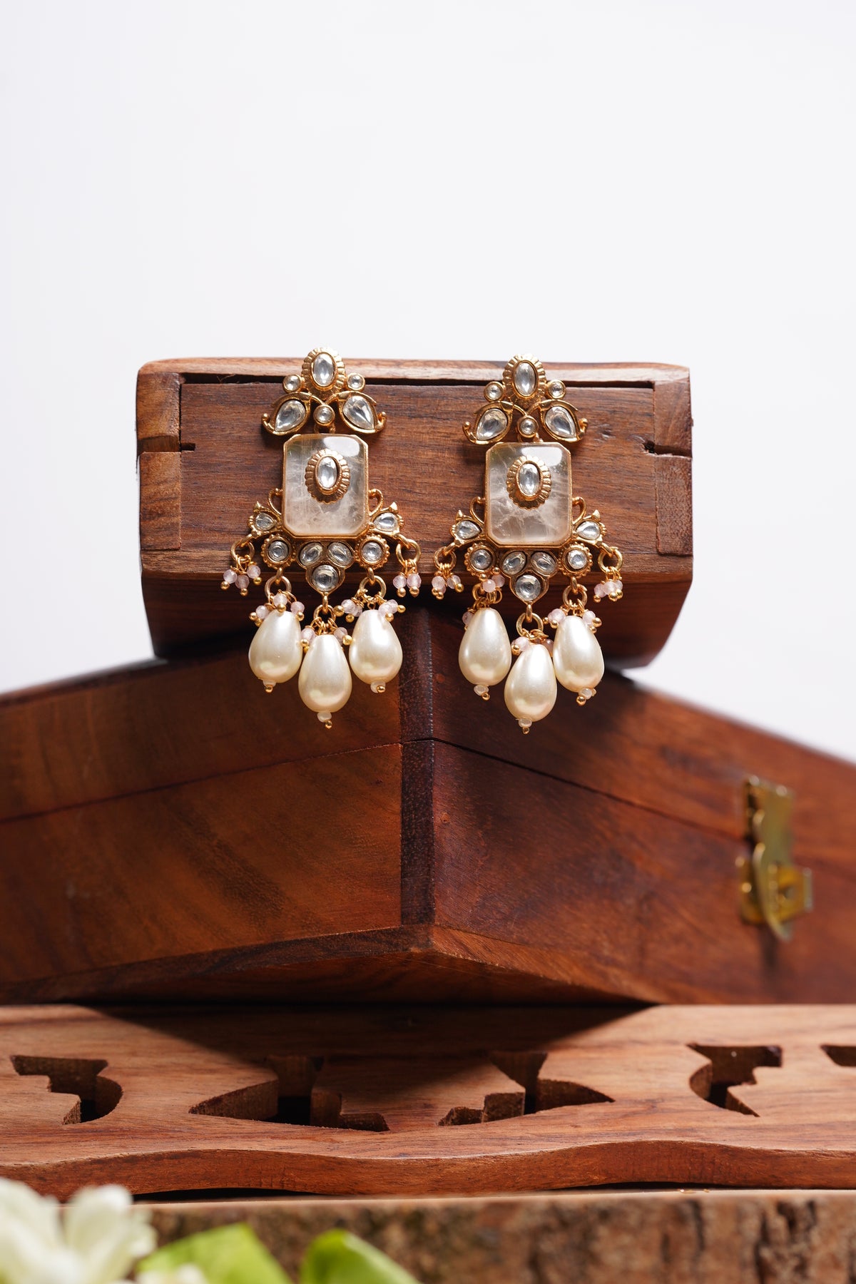 Kundan Moti Drop Earrings