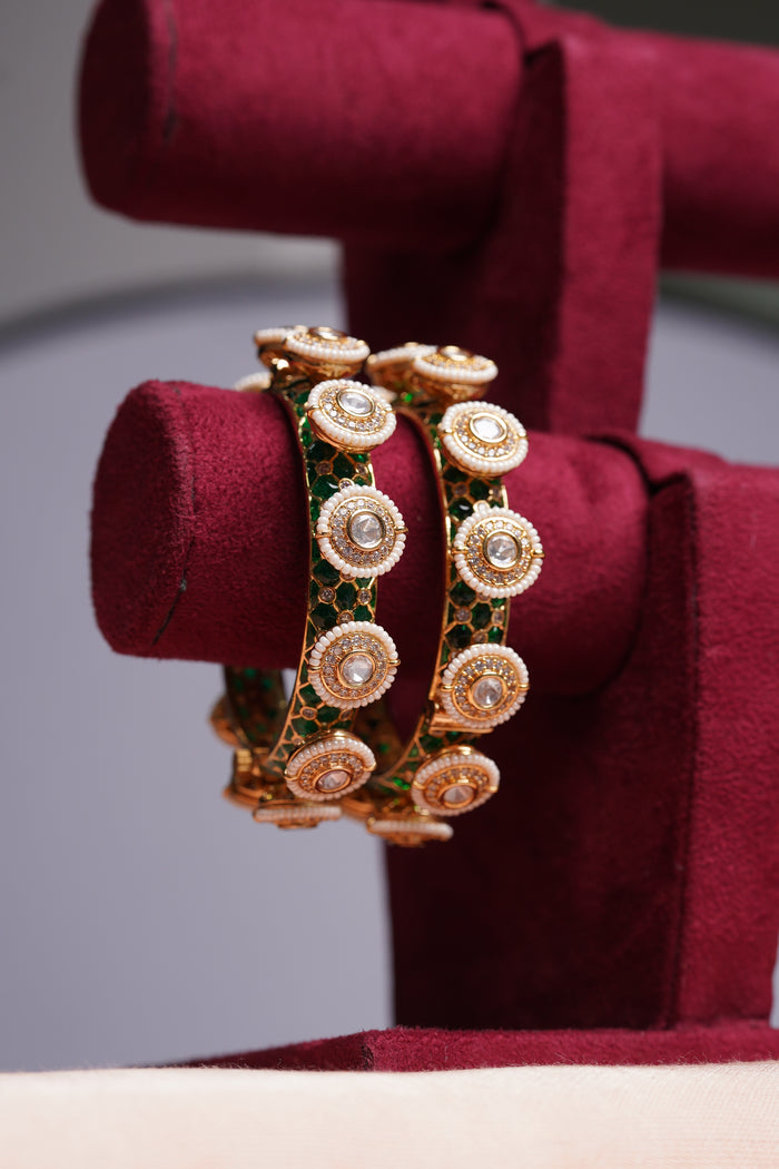 Polki Pearl Emerald Bangle Set