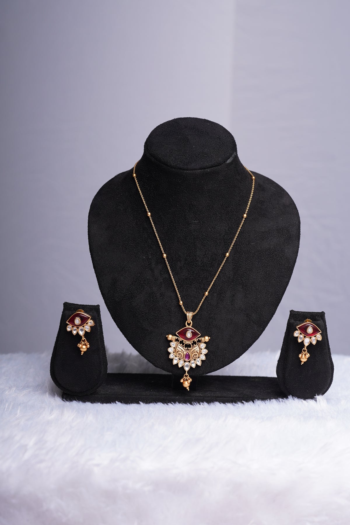 Ruby Pendant Set
