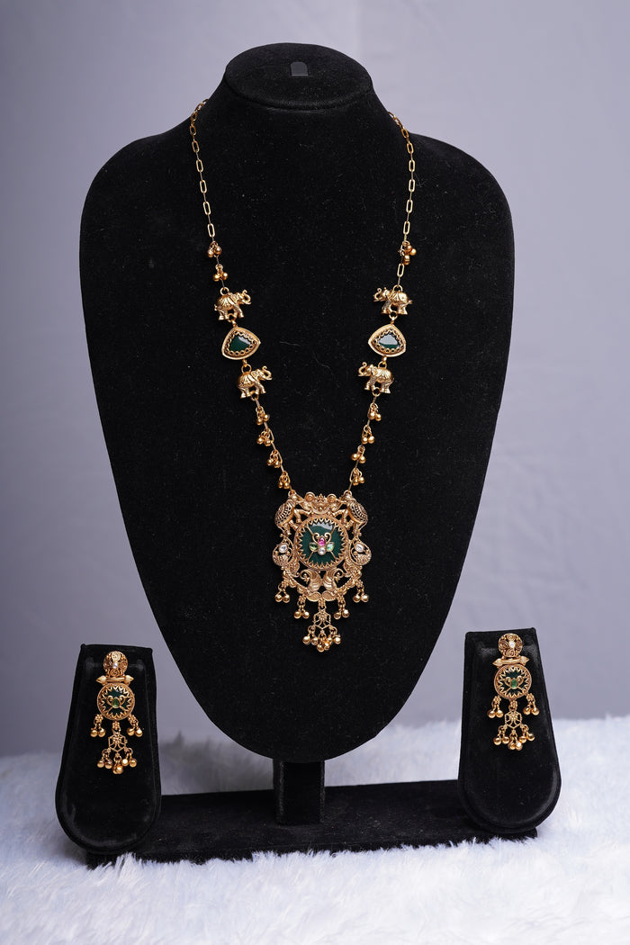 Green Pendant Set