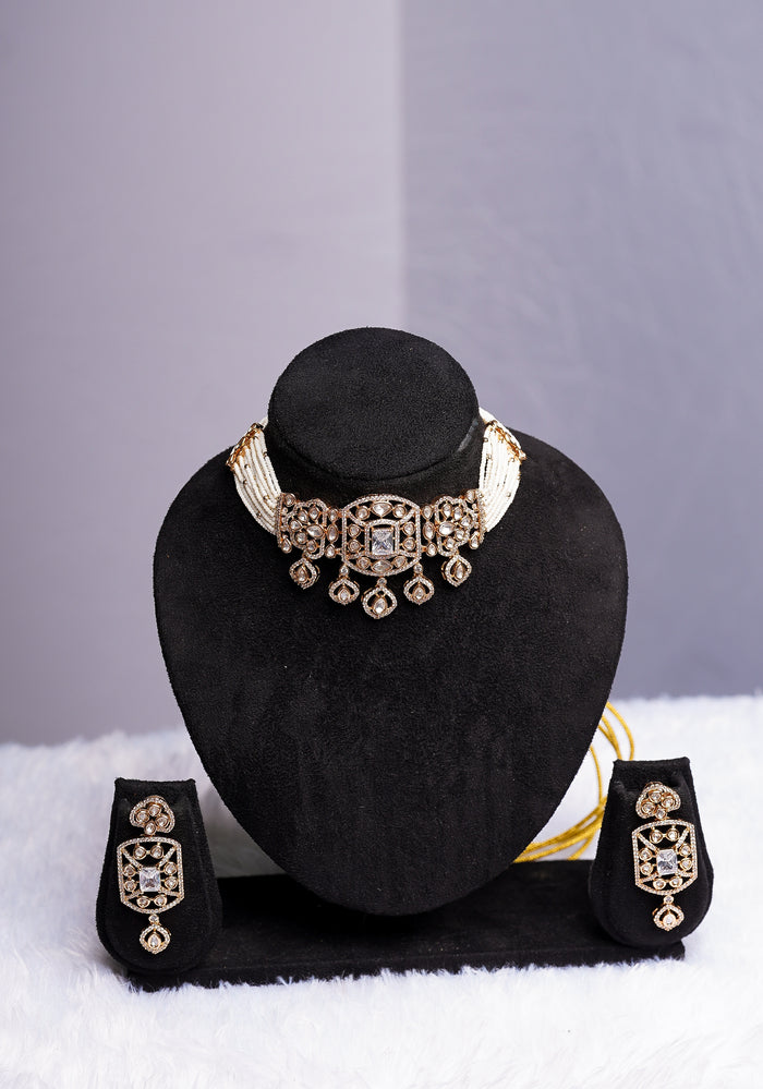 Kundan Pearl Choker