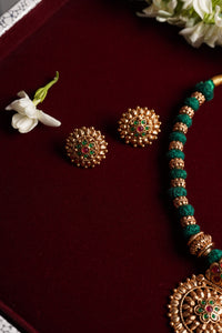 Green Thread Pendant Set