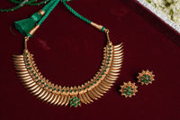 Emerald Chaphekari Haar