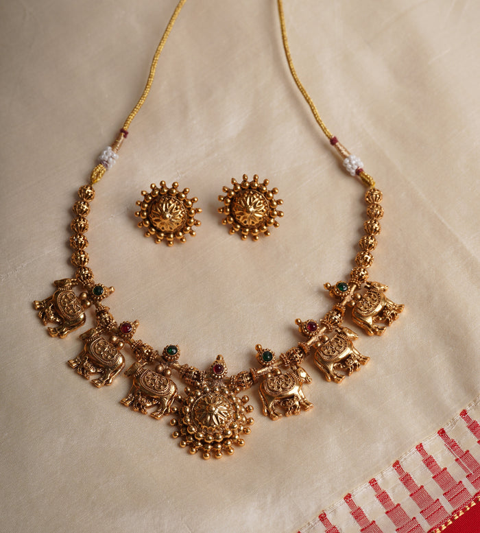 GaayVasru Necklace